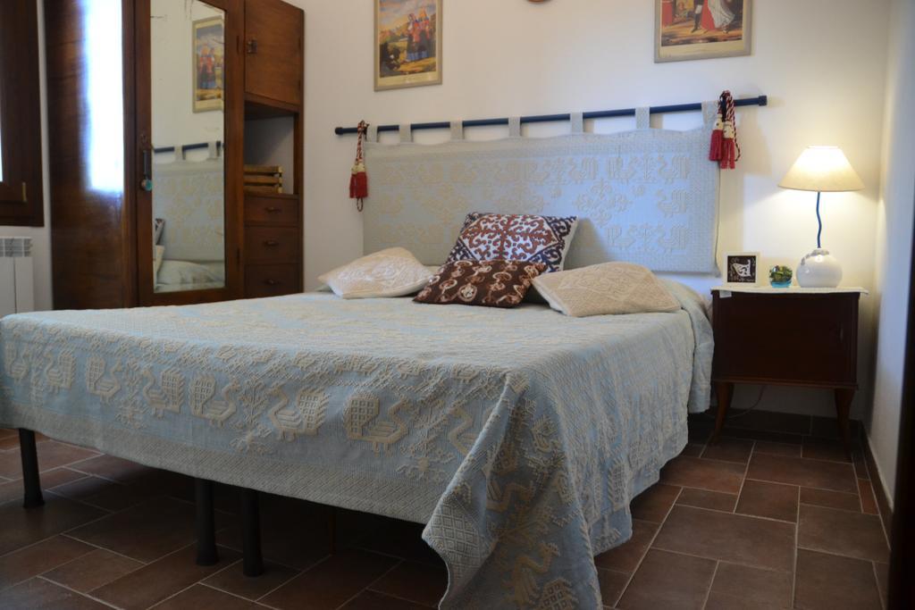 B&B Antica Botte 萨萨里 外观 照片